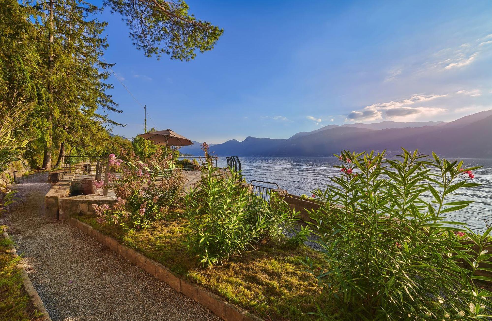 Villa Scoglio Varenna Exterior foto